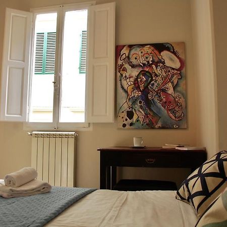 Istay - Appartamento Helios - Via Del Sole 佛罗伦萨 外观 照片